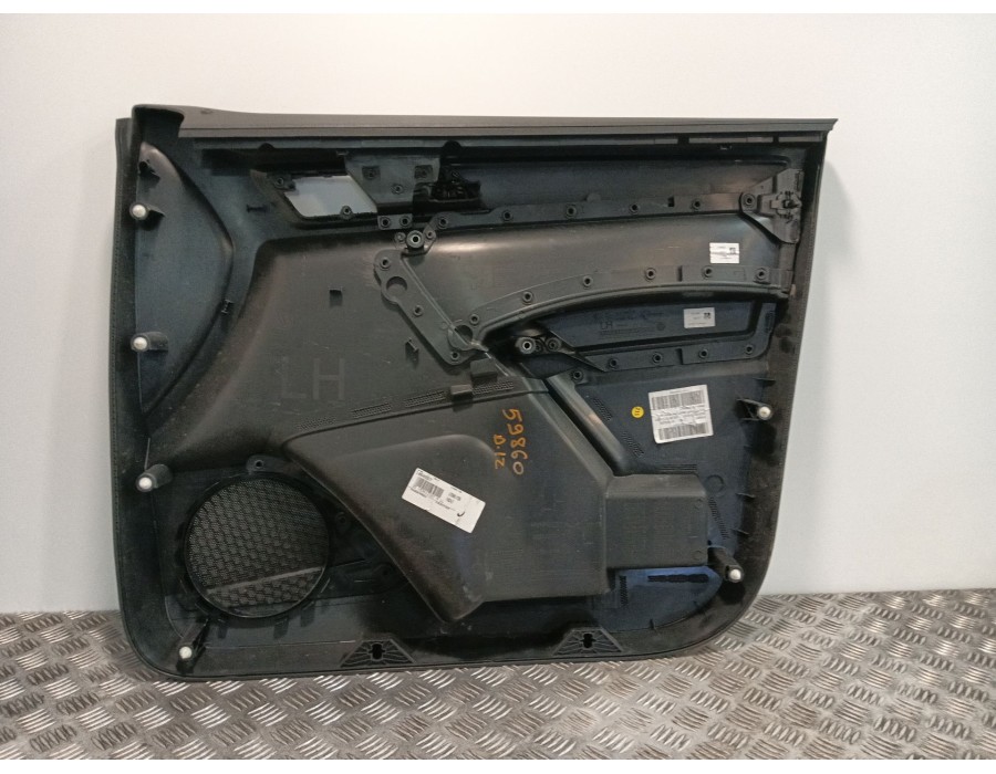 Recambio de guarnecido puerta delantera izquierda para volkswagen caddy iv monospace (sab, saj) 2.0 tdi referencia OEM IAM   
