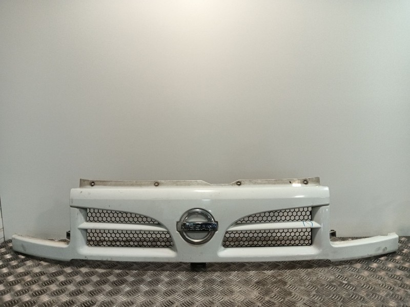 Recambio de rejilla delantera para nissan interstar furgoneta (x70) dci 115 referencia OEM IAM 8200125267A 8200135305 