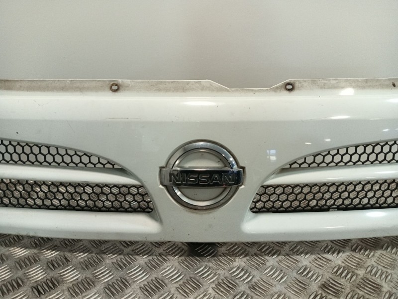 Recambio de rejilla delantera para nissan interstar furgoneta (x70) dci 115 referencia OEM IAM 8200125267A 8200135305 