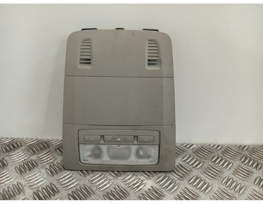 Recambio de luz interior para opel astra j lim. 1.6 16v cat referencia OEM IAM 316627975 315671560 
