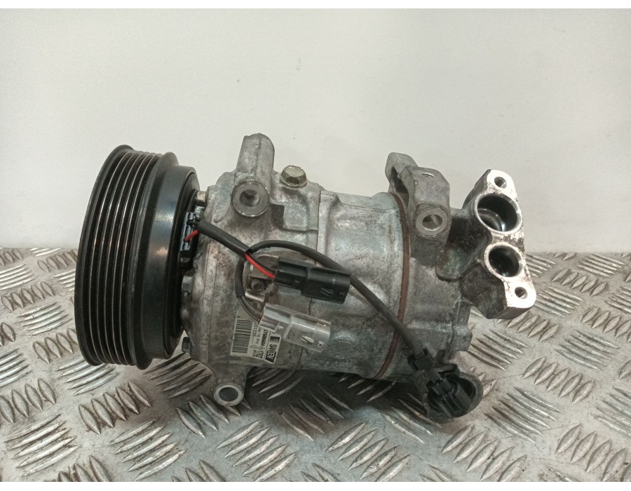 Recambio de compresor aire acondicionado para renault scénic iv (j9_) 1.5 dci 110 referencia OEM IAM 926003123R  