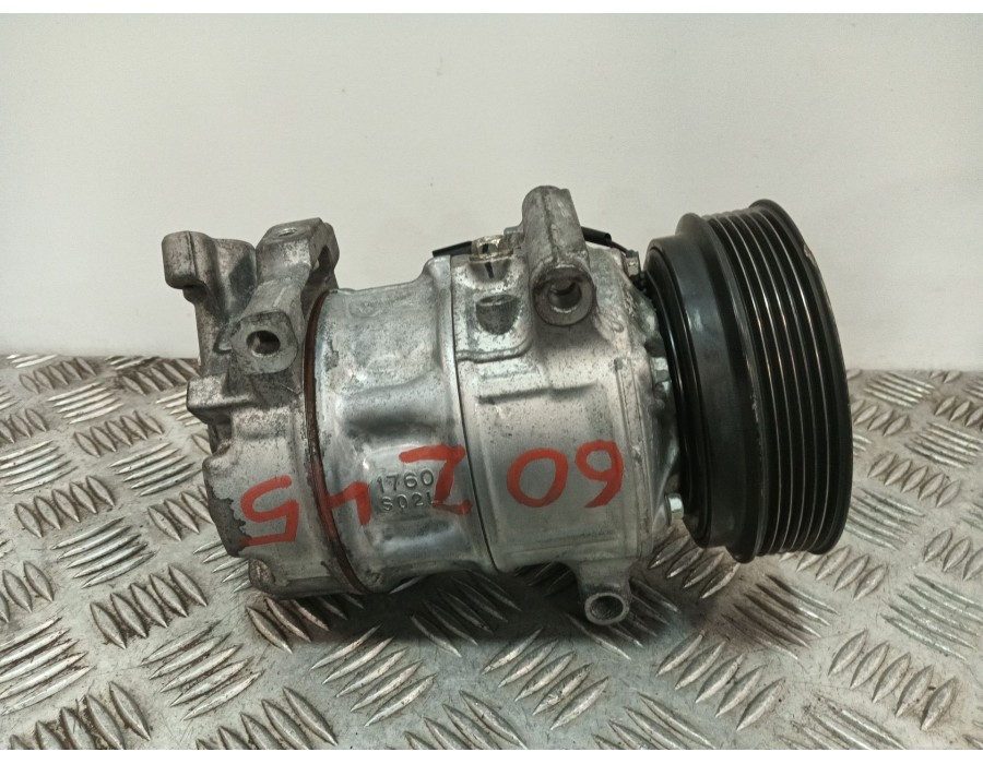 Recambio de compresor aire acondicionado para renault scénic iv (j9_) 1.5 dci 110 referencia OEM IAM 926003123R  