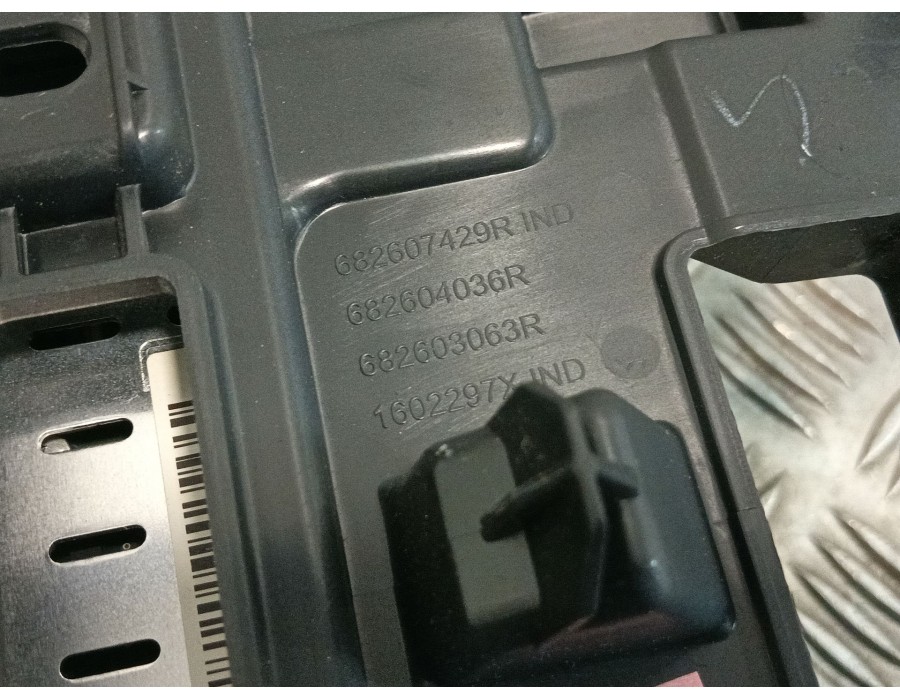 Recambio de pantalla multifuncion para renault scénic iv (j9_) 1.5 dci 110 referencia OEM IAM 280901251R  