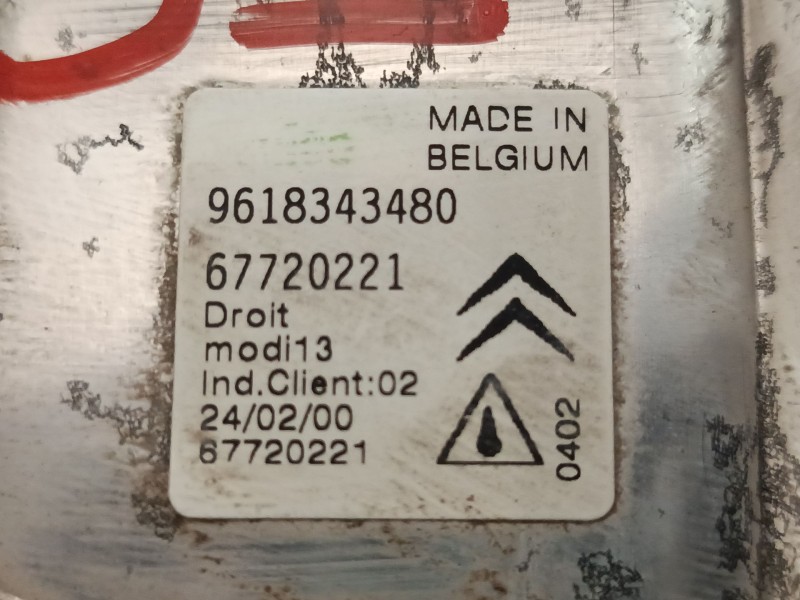 Recambio de piloto delantero derecho para citroën saxo (s0, s1) 1.4 vts referencia OEM IAM 9618343480  