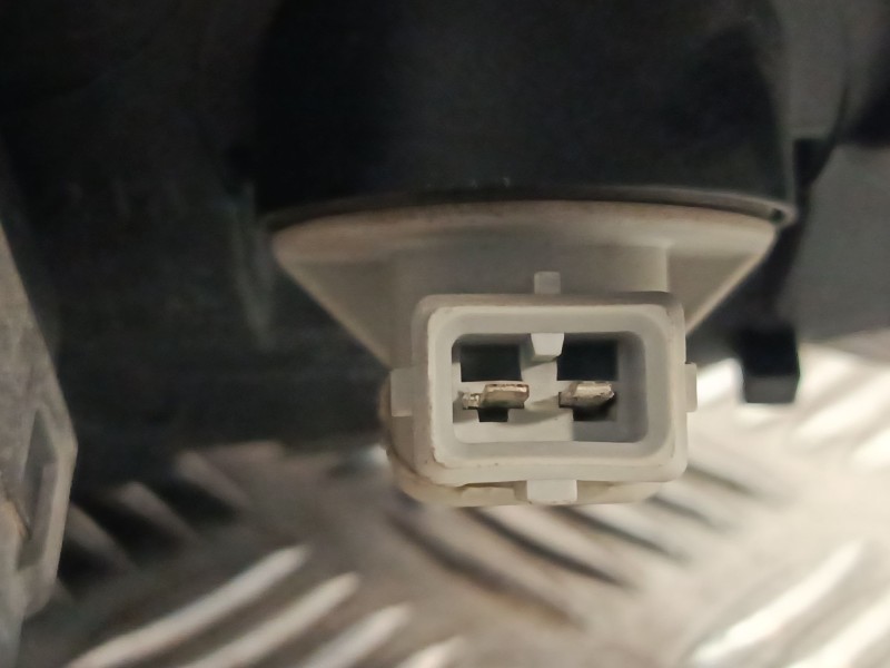 Recambio de faro derecho para citroën saxo (s0, s1) 1.4 vts referencia OEM IAM 9636331680 89003433 