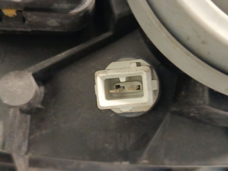 Recambio de faro izquierdo para citroën saxo (s0, s1) 1.4 vts referencia OEM IAM 9636331780  