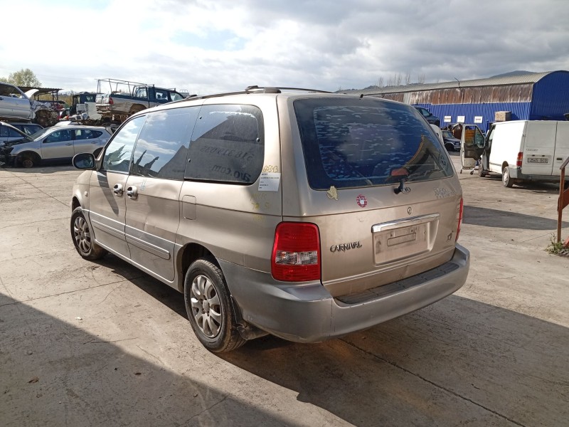 kia carnival ii (gq) del año 2004