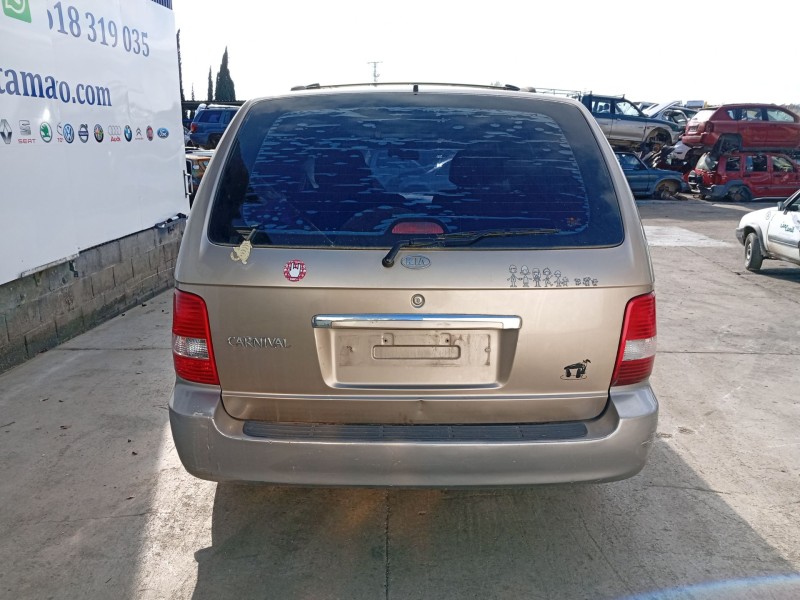 kia carnival ii (gq) del año 2004