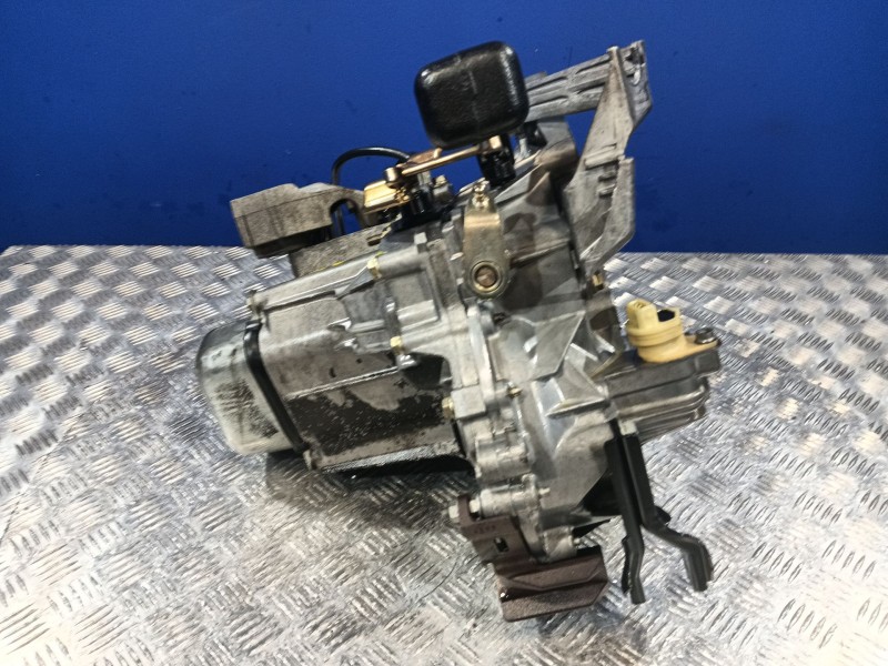 Recambio de caja cambios para citroën c3 i (fc_, fn_) 1.4 i referencia OEM IAM 20CP15  