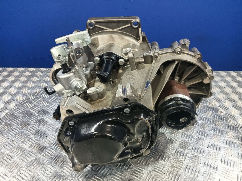 Recambio de caja cambios para skoda fabia iii (nj3) 1.0 tsi referencia OEM IAM QTS 0DQ301103 