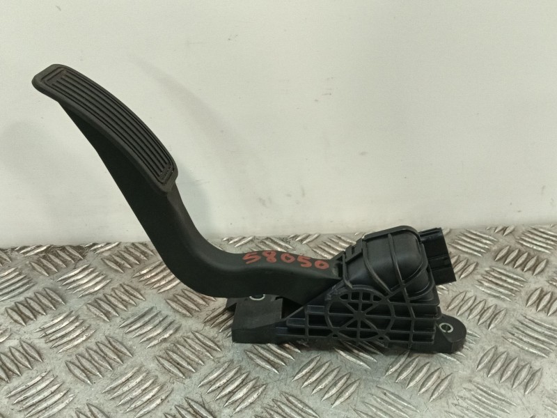 Recambio de potenciometro acelerador para mazda 3 lim. (bl) referencia OEM IAM CC3041600  