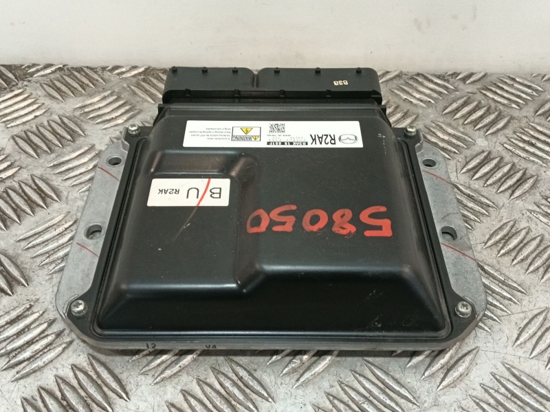 Recambio de centralita motor uce para mazda 3 lim. (bl) referencia OEM IAM 2758008384  