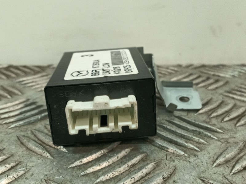 Recambio de modulo electronico para mazda 3 lim. (bl) referencia OEM IAM BBP367890A K0216 