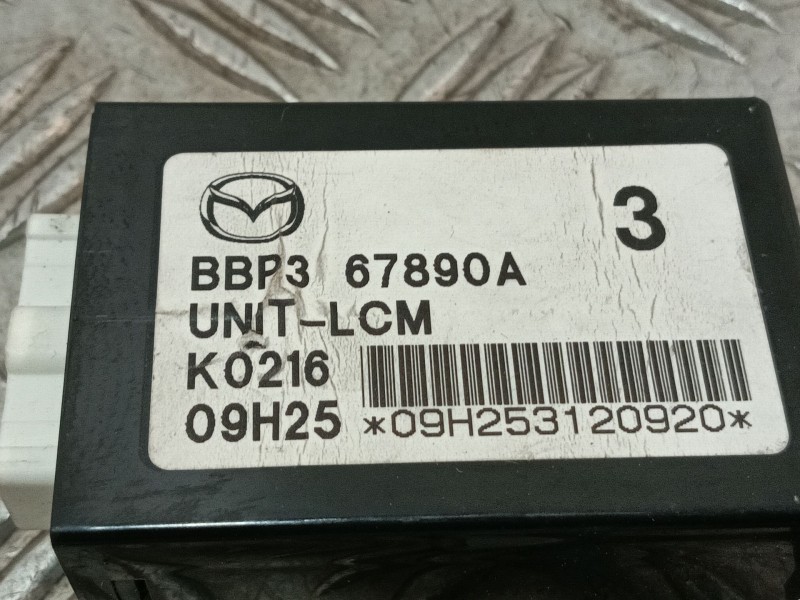 Recambio de modulo electronico para mazda 3 lim. (bl) referencia OEM IAM BBP367890A K0216 