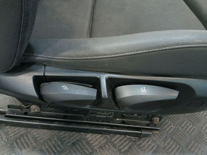 Recambio de asiento delantero derecho para bmw 1 (e81) 118 d referencia OEM IAM   