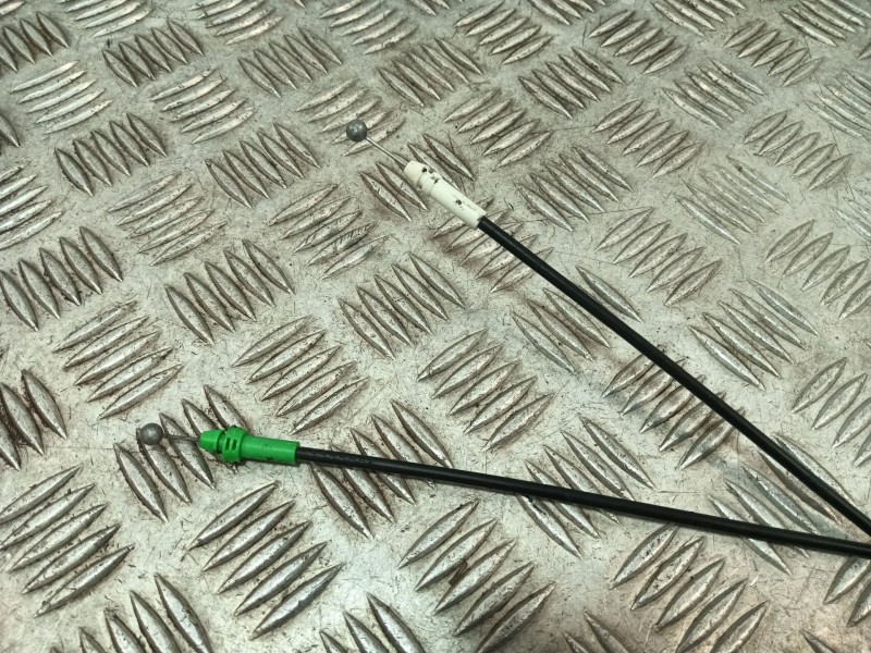 Recambio de cerradura puerta trasera derecha para toyota yaris 1.3 16v cat referencia OEM IAM   