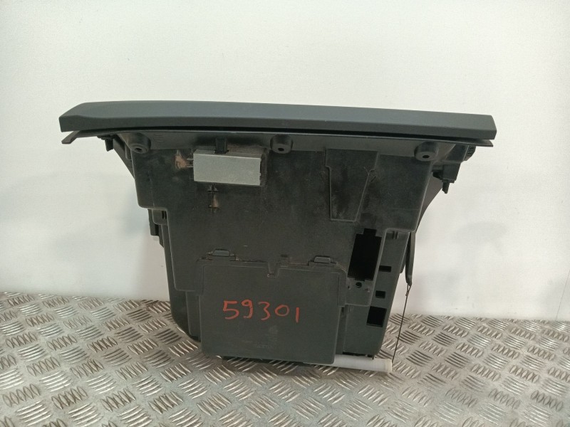 Recambio de guantera para volvo v40 hatchback (525) d3 referencia OEM IAM 8632803  
