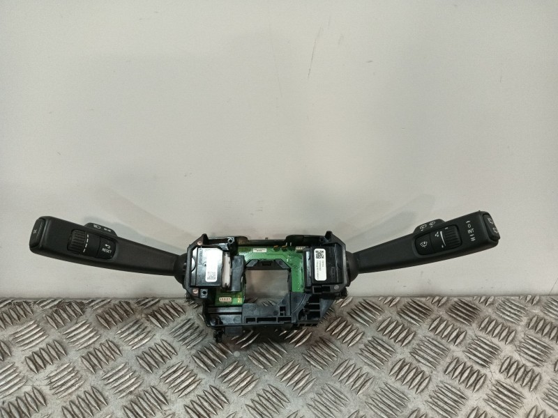 Recambio de mando multifuncion para volvo v40 hatchback (525) d3 referencia OEM IAM 31456030  