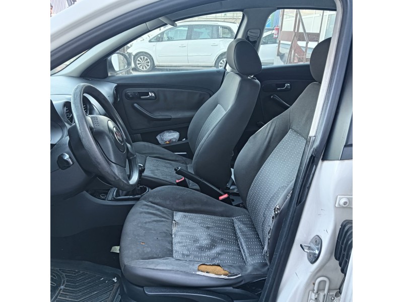seat ibiza iii (6l1) del año 2005