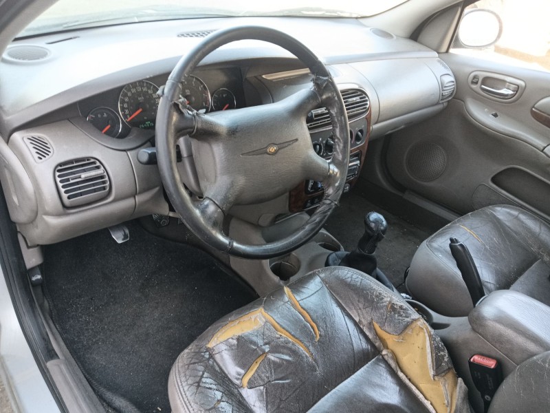 chrysler neon ii del año 2002