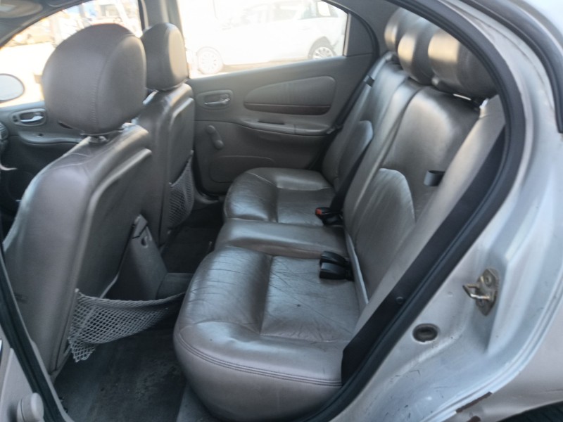 chrysler neon ii del año 2002