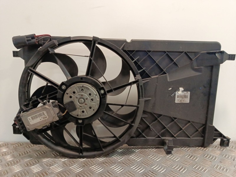 Recambio de electroventilador para ford focus c-max (dm2) 1.6 tdci referencia OEM IAM 3135103743 0130307072 