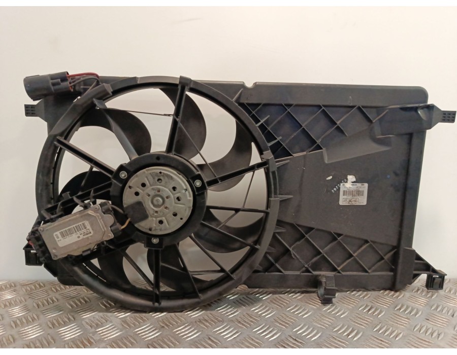 Recambio de electroventilador para ford focus c-max (dm2) 1.6 tdci referencia OEM IAM 3135103743 0130307072 