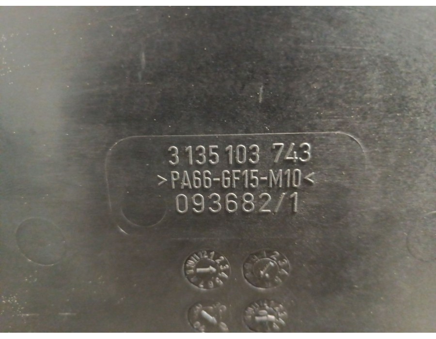 Recambio de electroventilador para ford focus c-max (dm2) 1.6 tdci referencia OEM IAM 3135103743 0130307072 