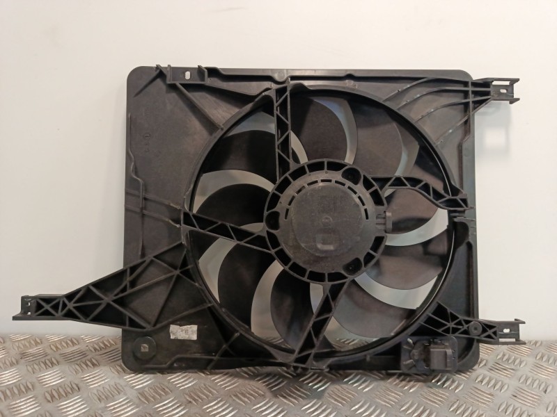 Recambio de electroventilador para nissan qashqai i (j10, nj10) 2.0 dci referencia OEM IAM   