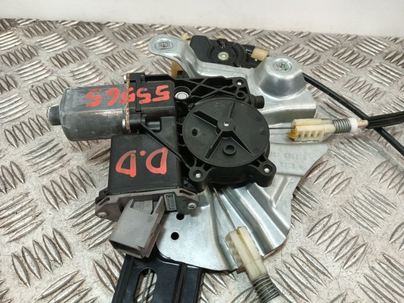 Recambio de elevalunas delantero derecho para opel astra j lim. 1.6 16v cat referencia OEM IAM 915363102 915368103 