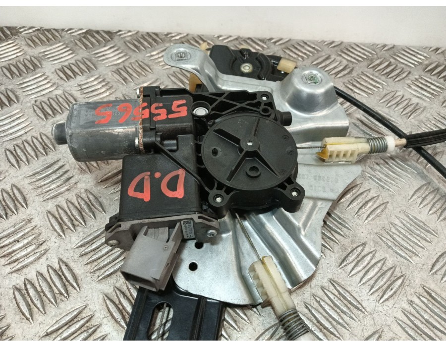 Recambio de elevalunas delantero derecho para opel astra j lim. 1.6 16v cat referencia OEM IAM 915363102 915368103 