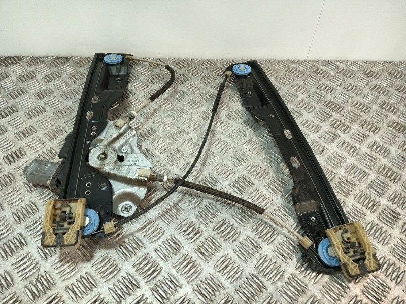 Recambio de elevalunas delantero derecho para opel astra j lim. 1.6 16v cat referencia OEM IAM 915363102 915368103 