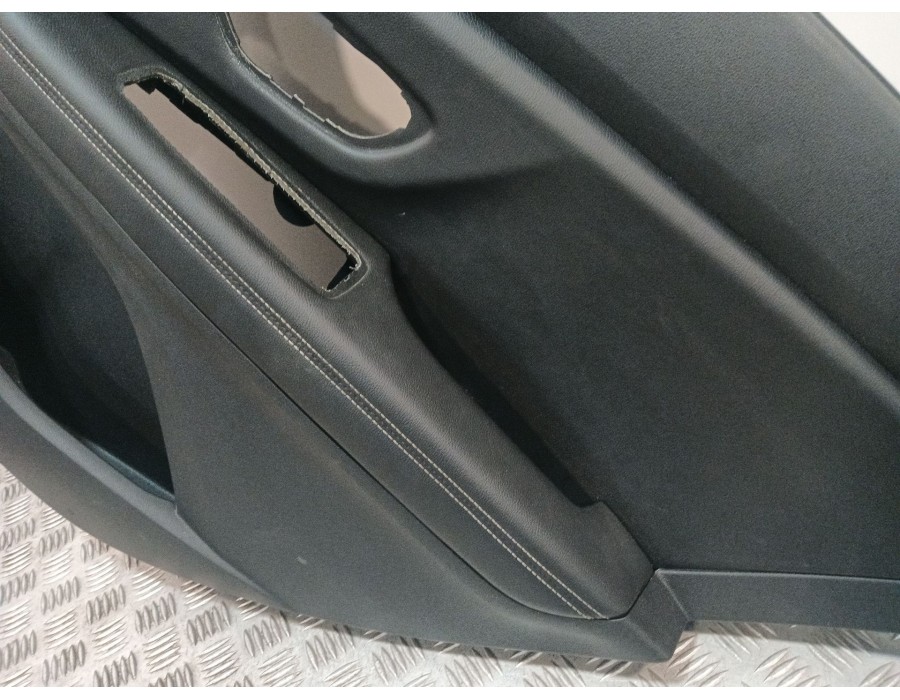 Recambio de guarnecido puerta trasera derecha para renault scénic iv (j9_) 1.5 dci 110 referencia OEM IAM 829A00786R  