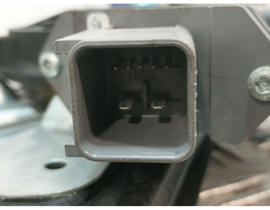 Recambio de elevalunas delantero izquierdo para opel astra j lim. 1.6 16v cat referencia OEM IAM 915357102 915367103 