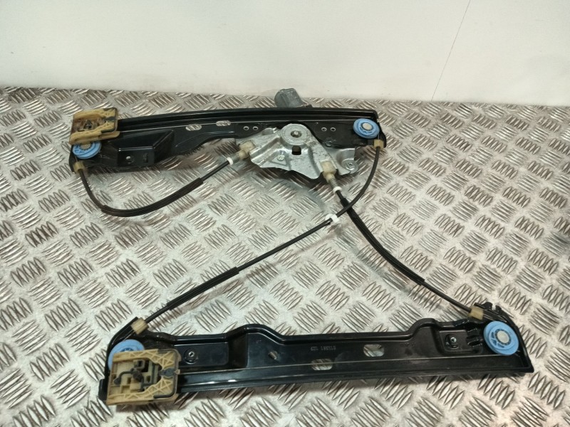 Recambio de elevalunas delantero izquierdo para opel astra j lim. 1.6 16v cat referencia OEM IAM 915357102 915367103 