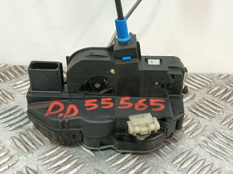 Recambio de cerradura puerta delantera derecha para opel astra j lim. 1.6 16v cat referencia OEM IAM 3023880RH2  