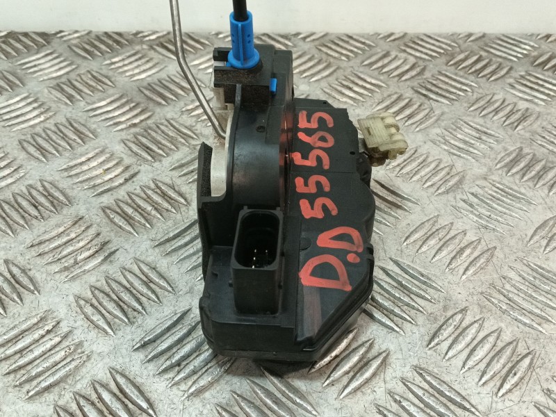 Recambio de cerradura puerta delantera derecha para opel astra j lim. 1.6 16v cat referencia OEM IAM 3023880RH2  