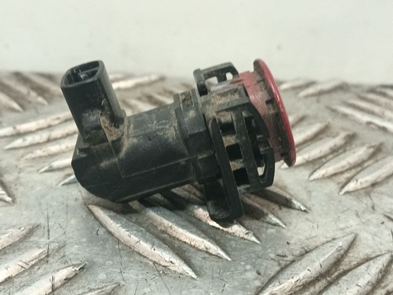 Recambio de sensor aparcamiento trasero para mazda 3 lim. (bl) referencia OEM IAM GS1D67UC1A  