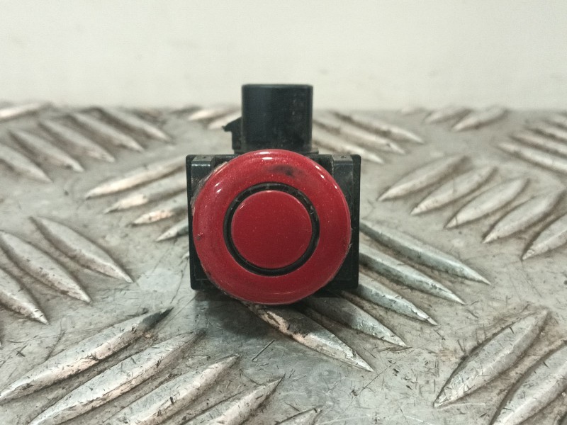 Recambio de sensor aparcamiento trasero para mazda 3 lim. (bl) referencia OEM IAM GS1D67UC1A  
