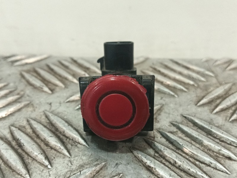 Recambio de sensor aparcamiento trasero para mazda 3 lim. (bl) referencia OEM IAM GS1D67UC1A  