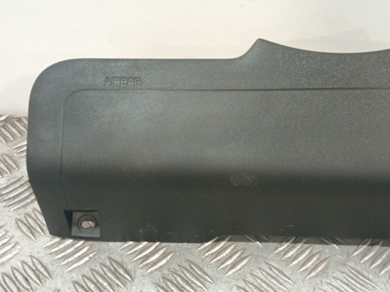 Recambio de airbag rodillas para volvo v40 hatchback (525) d3 referencia OEM IAM 031271433  