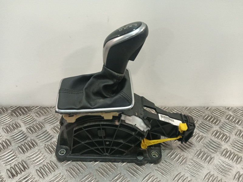 Recambio de palanca cambio para volvo v40 hatchback (525) d3 referencia OEM IAM 31367679  