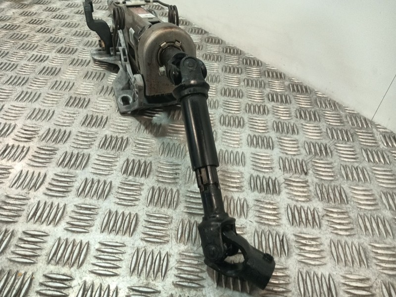 Recambio de columna direccion para opel astra j lim. 1.6 16v cat referencia OEM IAM 13328668  