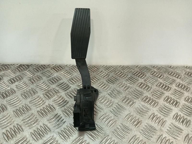 Recambio de potenciometro pedal para opel astra j lim. 1.6 16v cat referencia OEM IAM 6PV00976507 GM13252702 