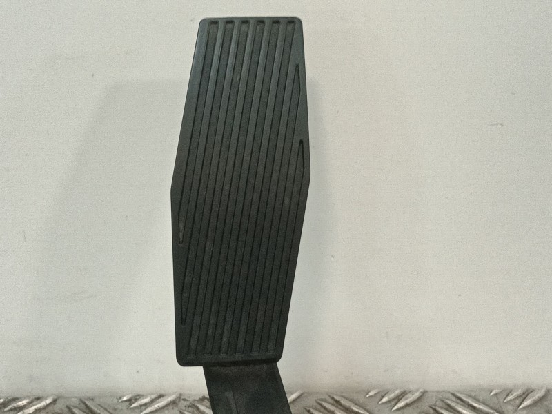 Recambio de potenciometro pedal para opel astra j lim. 1.6 16v cat referencia OEM IAM 6PV00976507 GM13252702 