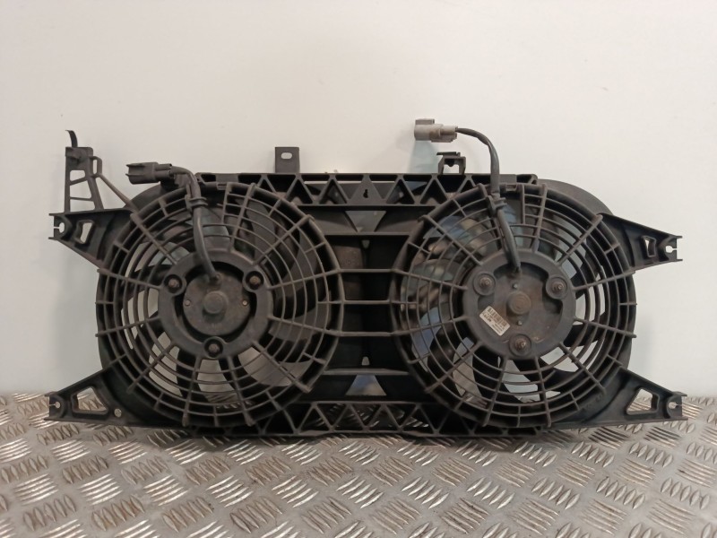 Recambio de electroventilador para hyundai h350 furgoneta 2.5 crdi referencia OEM IAM A005493  