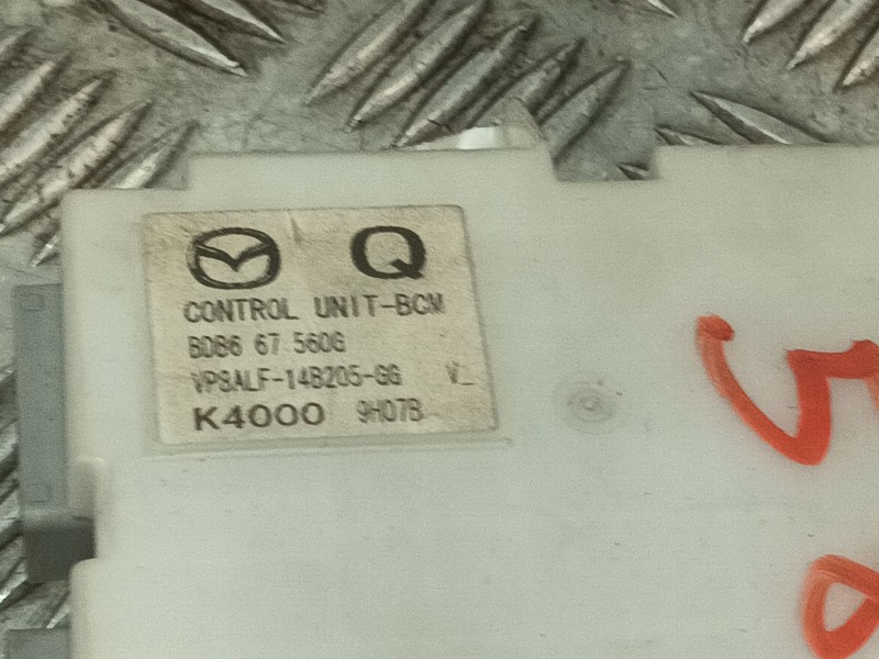 Recambio de modulo electronico para mazda 3 lim. (bl) referencia OEM IAM BDB667560G VP8ALF14B205GG 