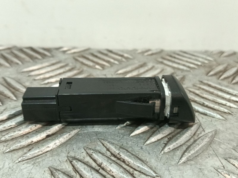 Recambio de warning para volvo v40 hatchback (525) d3 referencia OEM IAM 9123682  