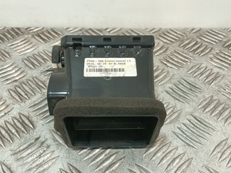 Recambio de rejilla aireadora para volvo v40 hatchback (525) d3 referencia OEM IAM 1284618LS  