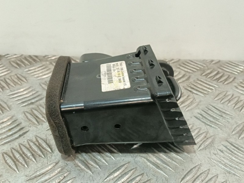 Recambio de rejilla aireadora para volvo v40 hatchback (525) d3 referencia OEM IAM 1284618LS  